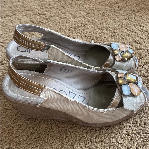 Apepazza jeweled espadrilles w/ open toe/heel, 9 - Picture 2 of 6